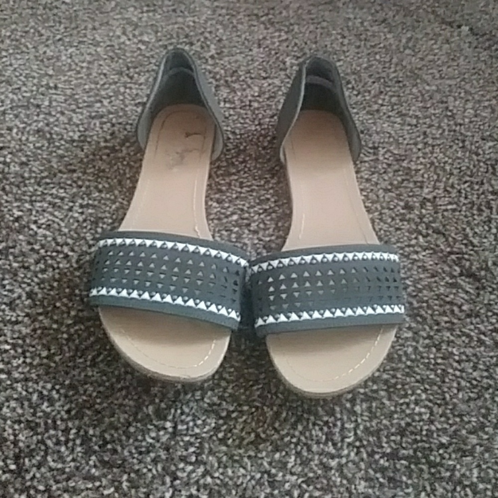Shoes/sandals